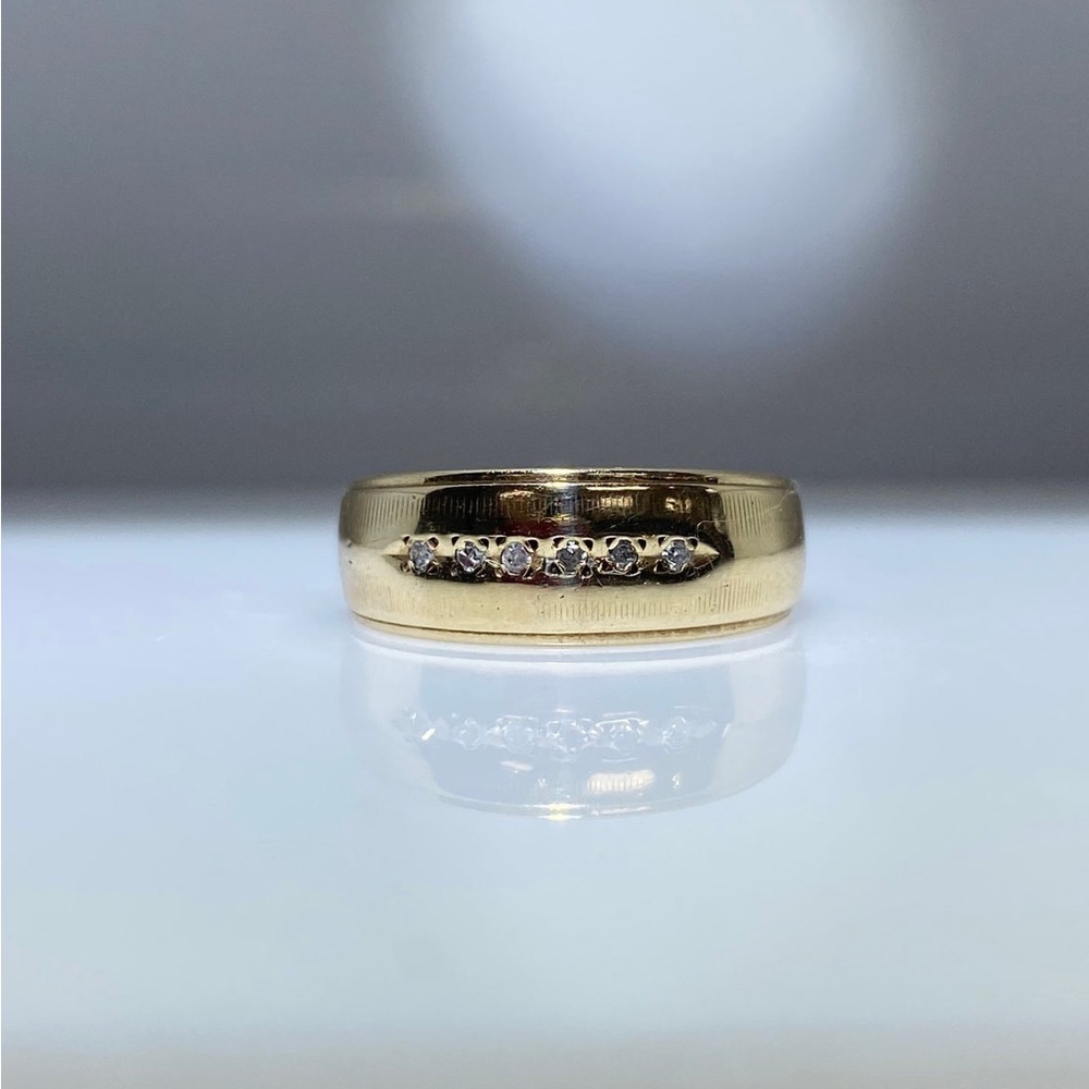 * SOLD* 10 Kt Diamond gypsy band